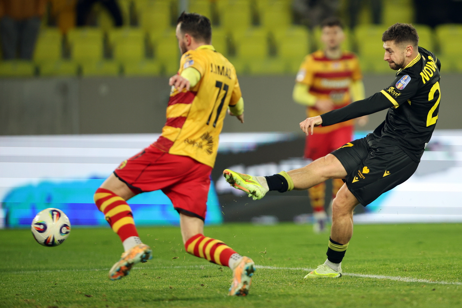 Urban powinien mu się przyjrzeć? Życiowa forma zawodnika GKS-u Katowice