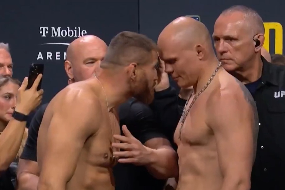 Sceny przed walką Błachowicza. Tylko spójrz, jak zachował się jego rywal