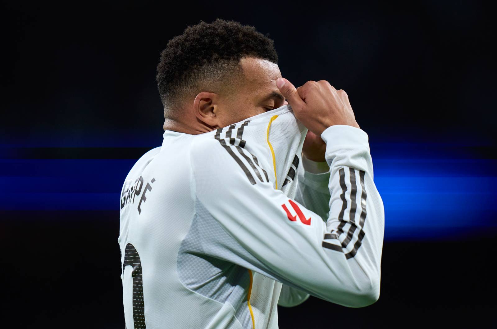 Real się potknął, Barcelona ucieka. Zobacz tabelę