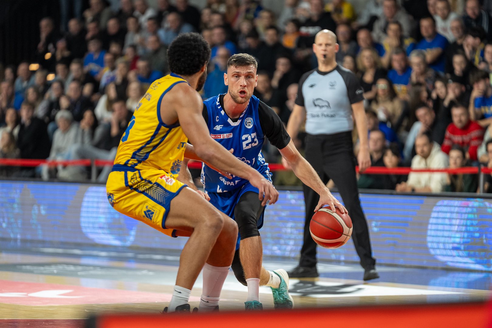 Przeprosiny, tłumaczenia, poczucie wstydu. Gorąco w polskiej ekstraklasie