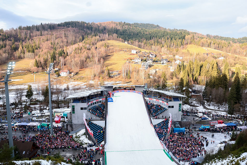 Trybuny w Wiśle świeciły pustkami. Szykują się zmiany