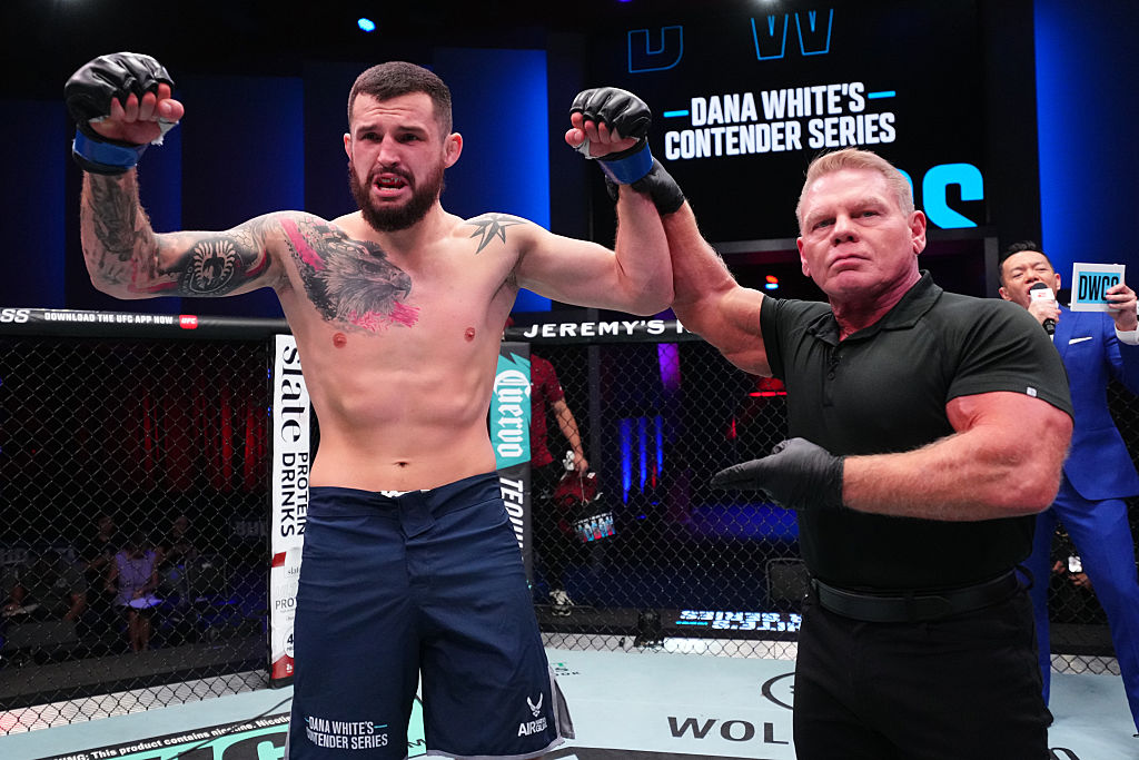 "Byłem zaskoczony". Cezary Oleksiejczuk wyróżniony przez organizację UFC