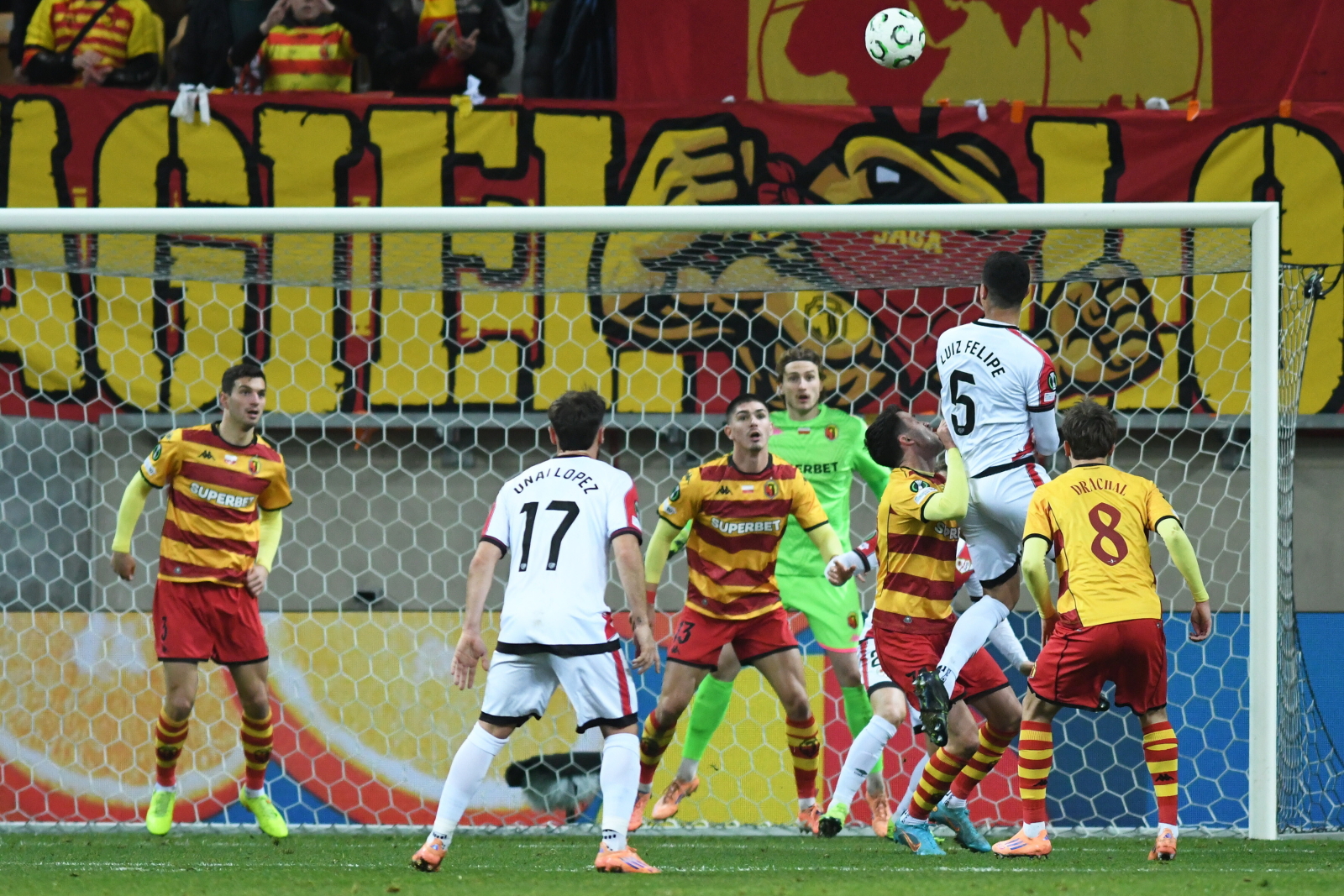 "Przypadek zdecydował". Oto reakcje ekspertów na mecz Jagiellonii