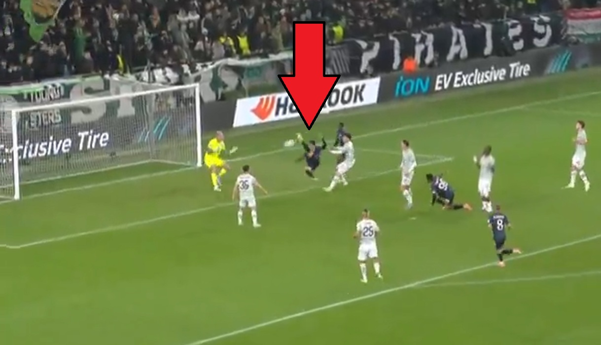 Asysta przewrotką, a po chwili coś takiego. Spektakularny gol w Lidze Europy