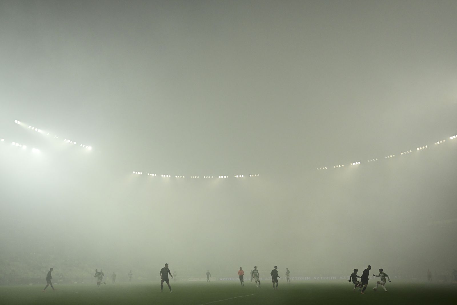 Odpalili pirotechnikę na meczu. Dotkliwa kara dla Lechii Gdańsk