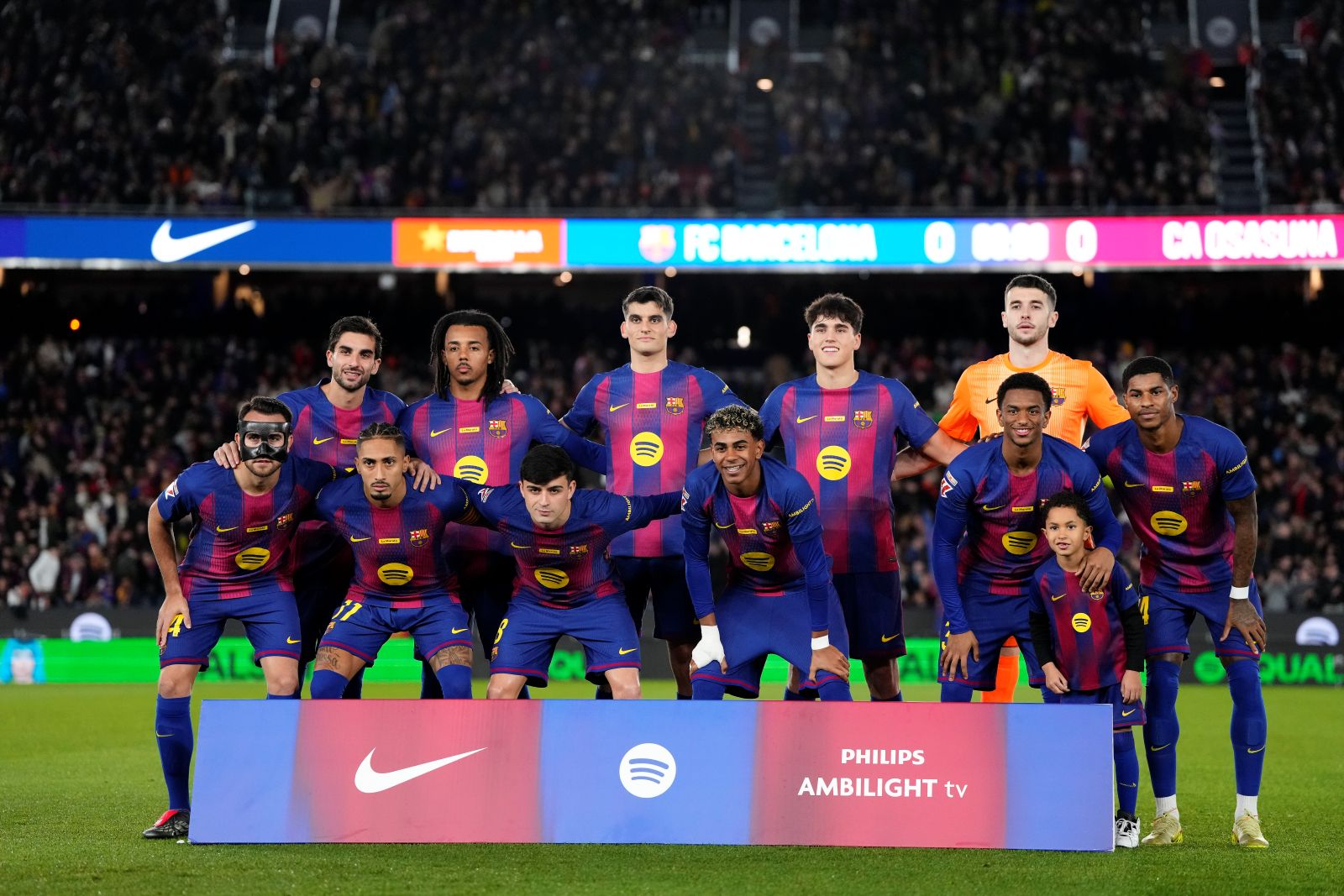 Już wiadomo dla kogo była minuta ciszy. "Niech spoczywa w pokoju"