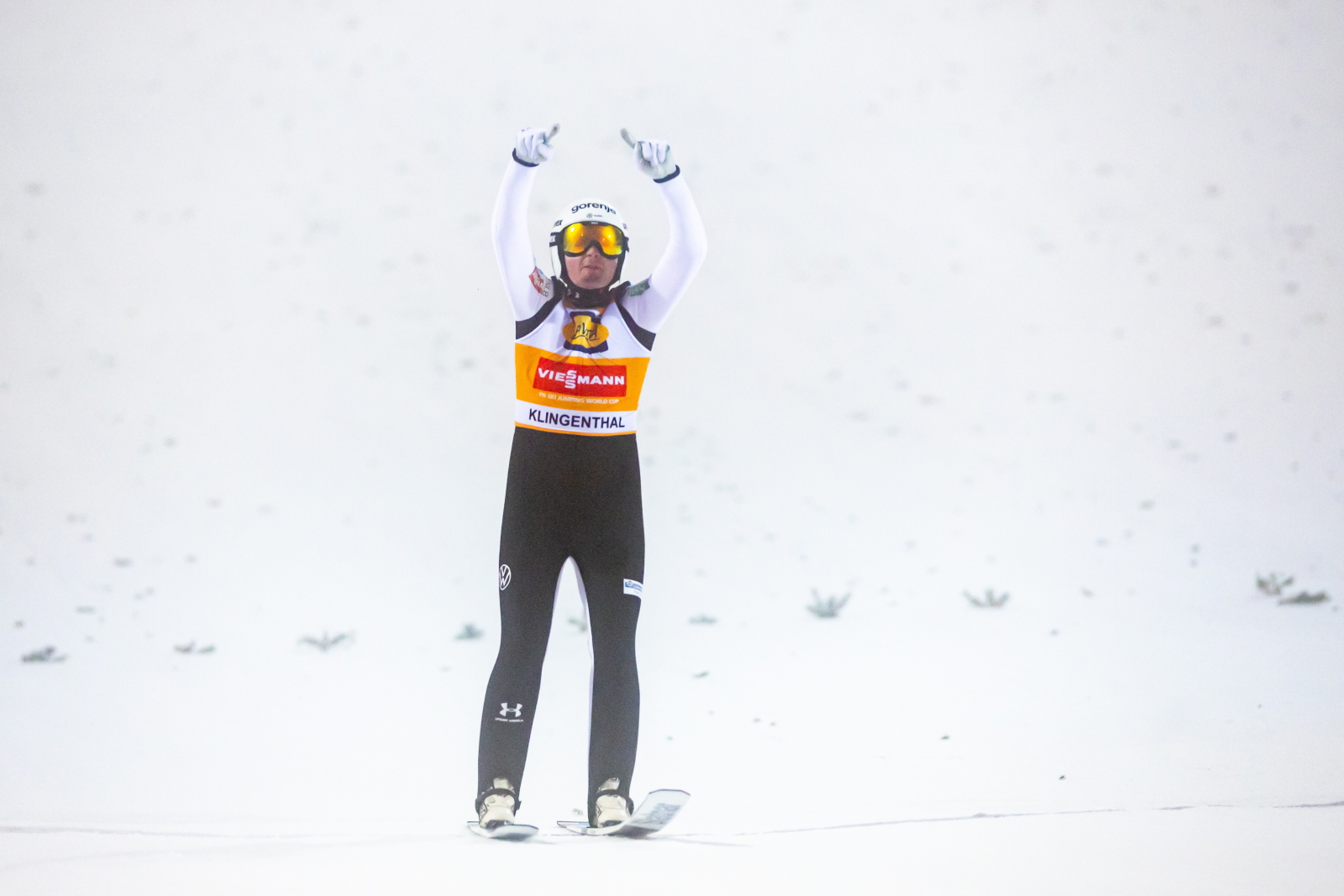 Skoki narciarskie. Gdzie oglądać kwalifikacje i konkurs w Klingenthal? Będzie w TV? Kiedy start?