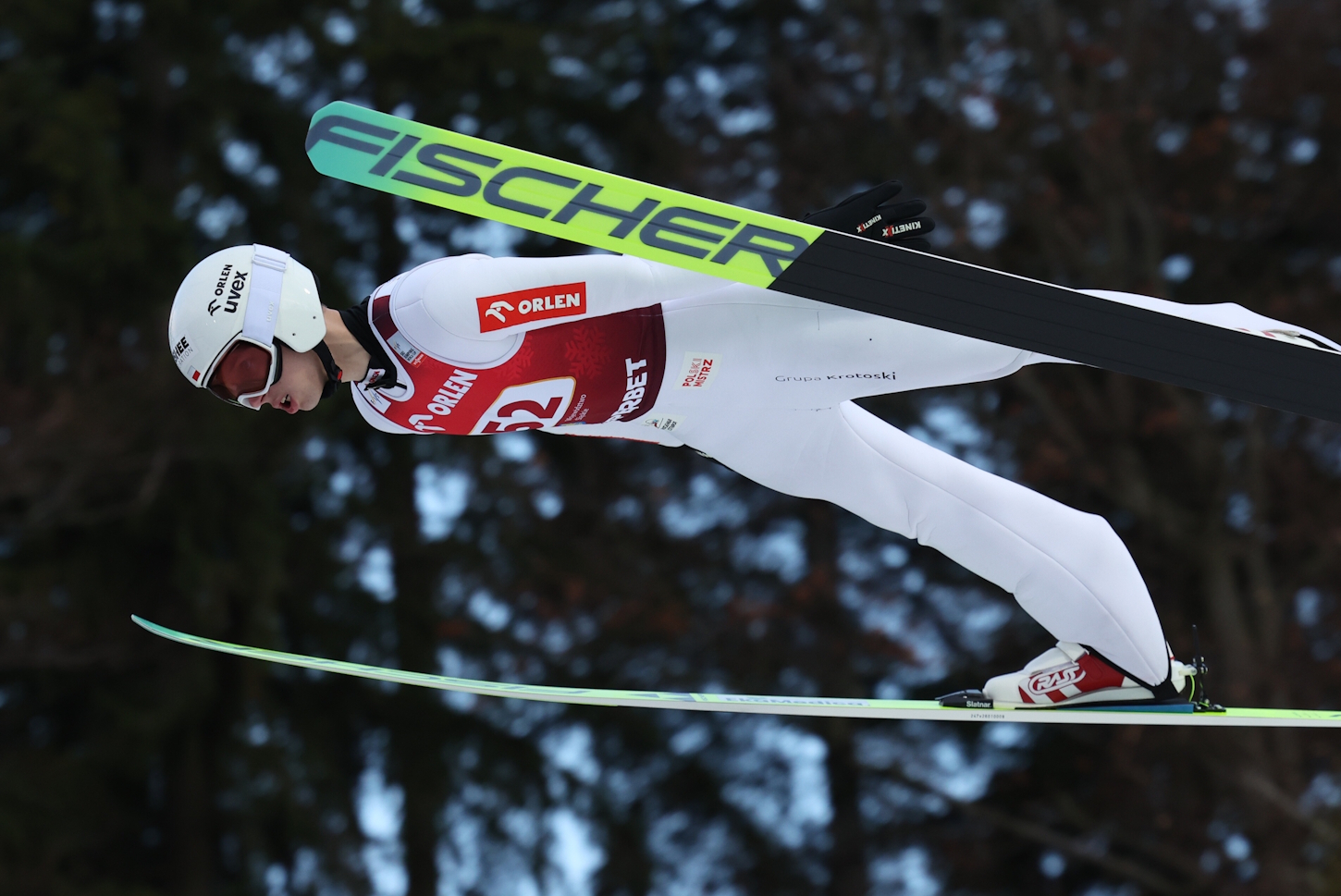 Tomasiak w czołówce treningu. Stoch i Wąsek fatalnie