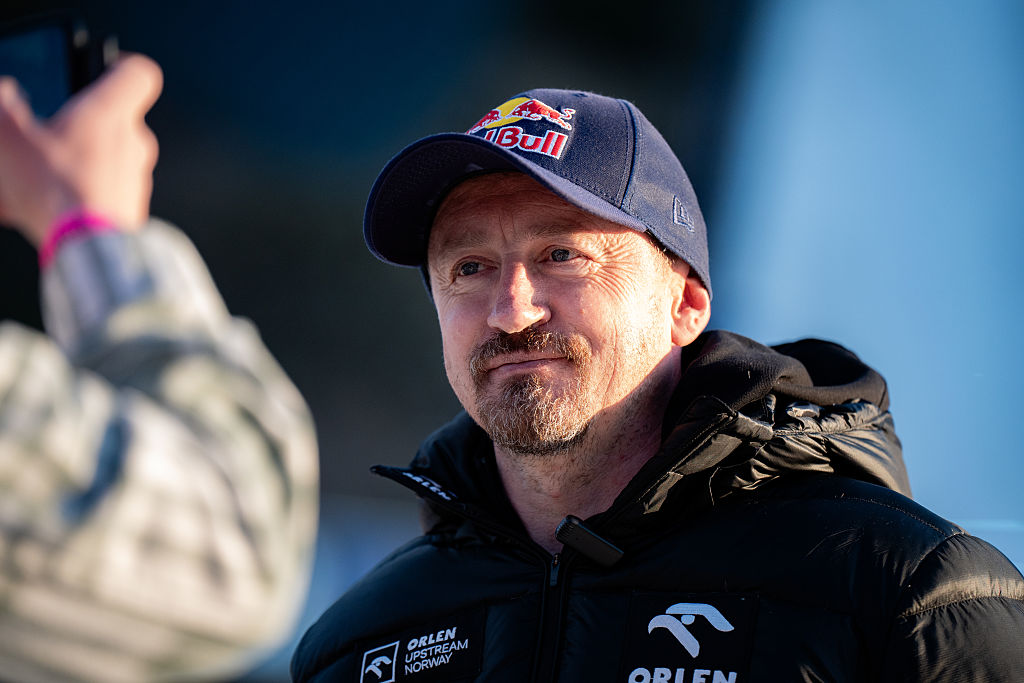 Małysz zmartwiony po słabych skokach Polaków. "Nie chcę już nic obiecywać"