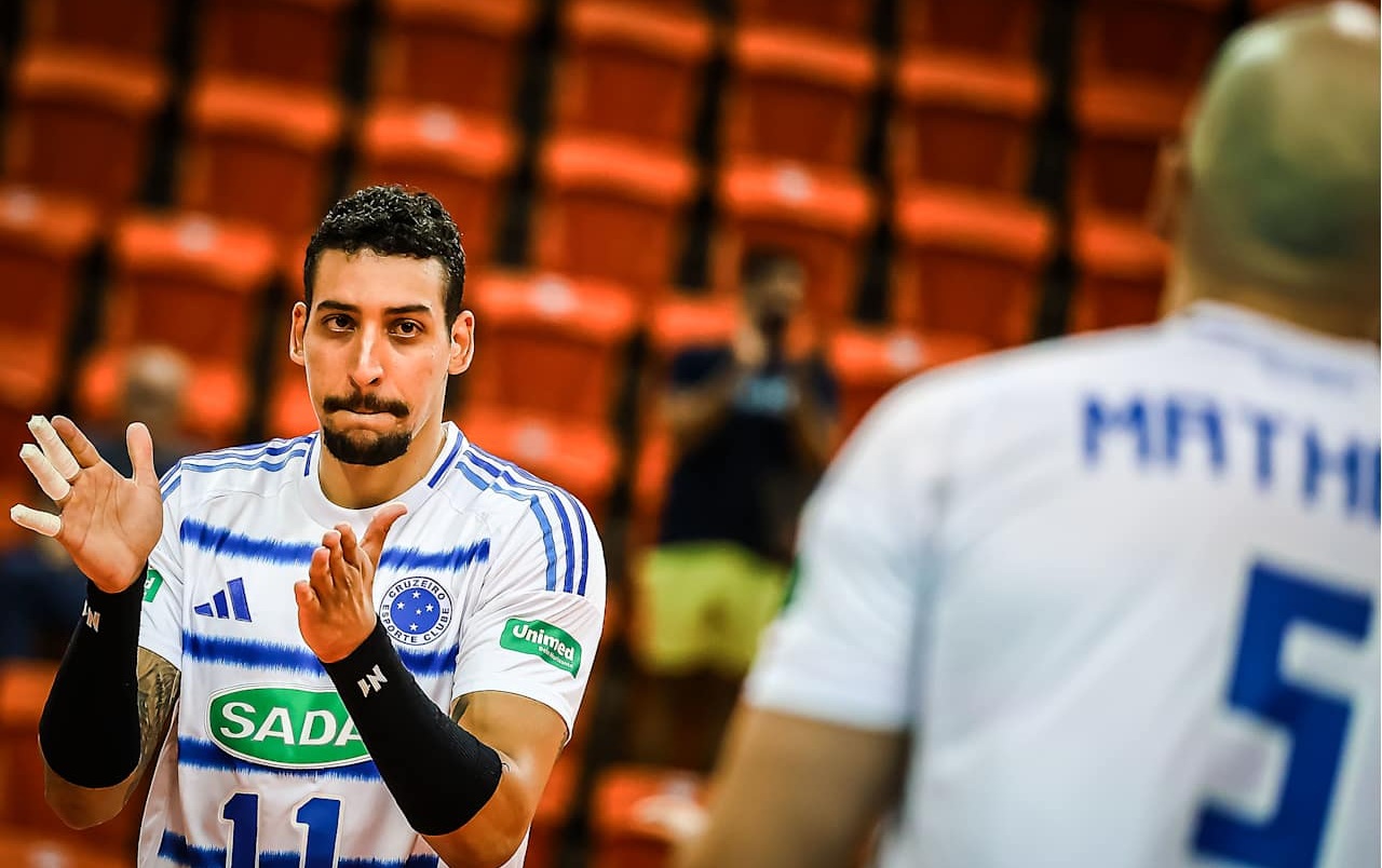 Pełna dominacja mistrzów Brazylii w KMŚ