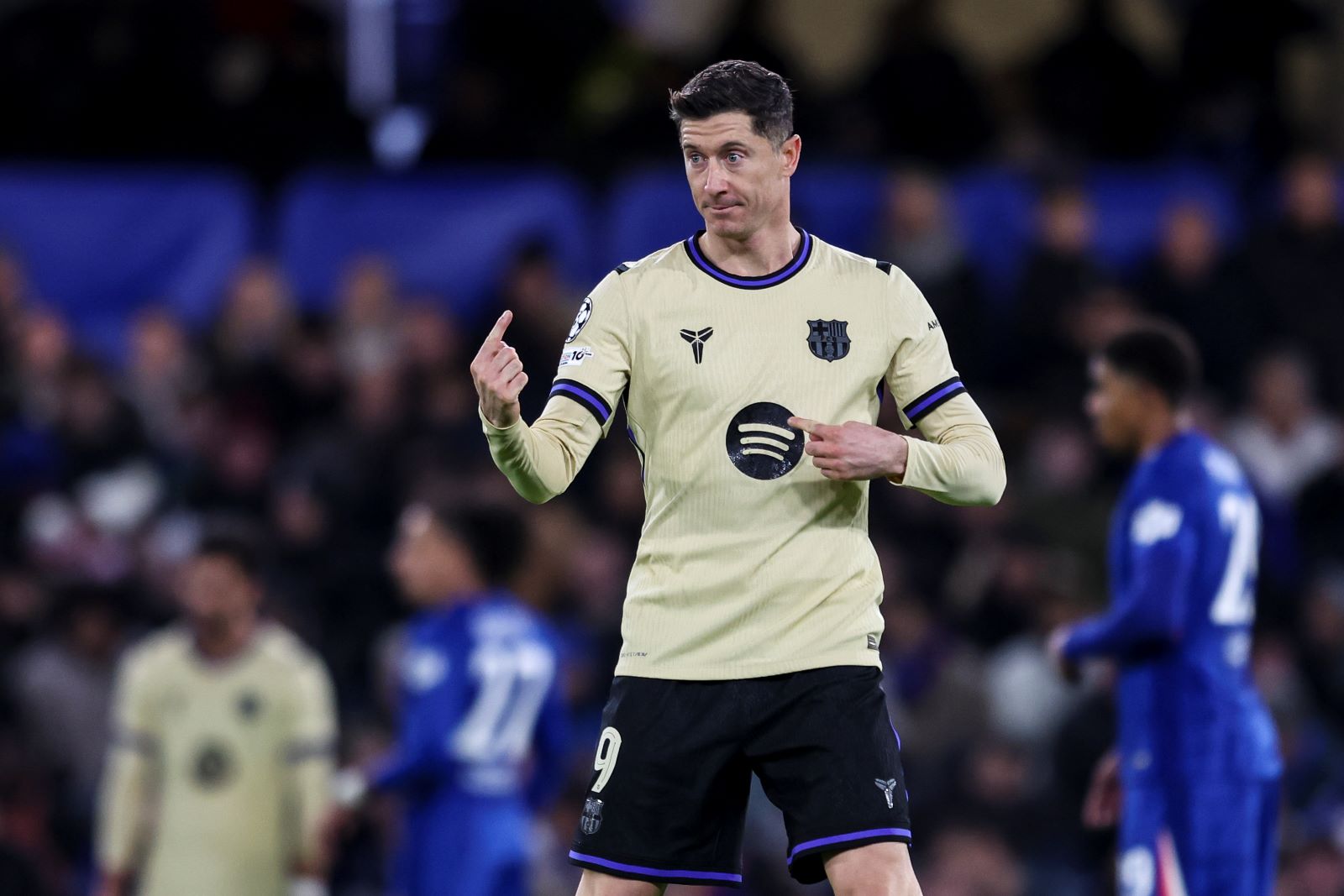 "Usłyszał propozycję". Odkryli, z kim spotkał się Lewandowski