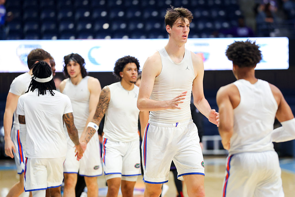 Niesamowity 19-latek przeszedł do historii. Cała hala wiwatowała