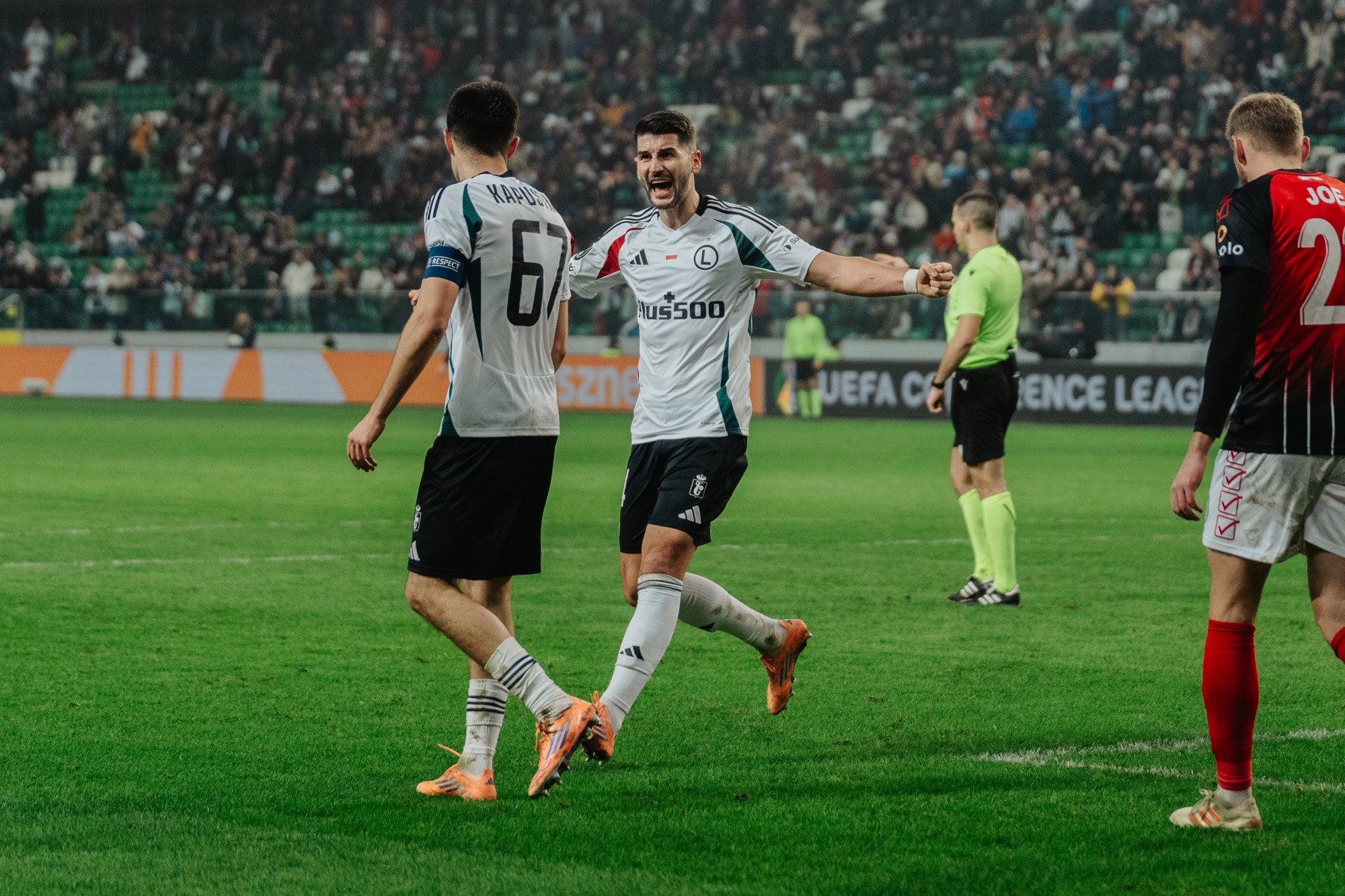 Z Gibraltaru przyleciał na Legię. Już przed meczem był w szoku