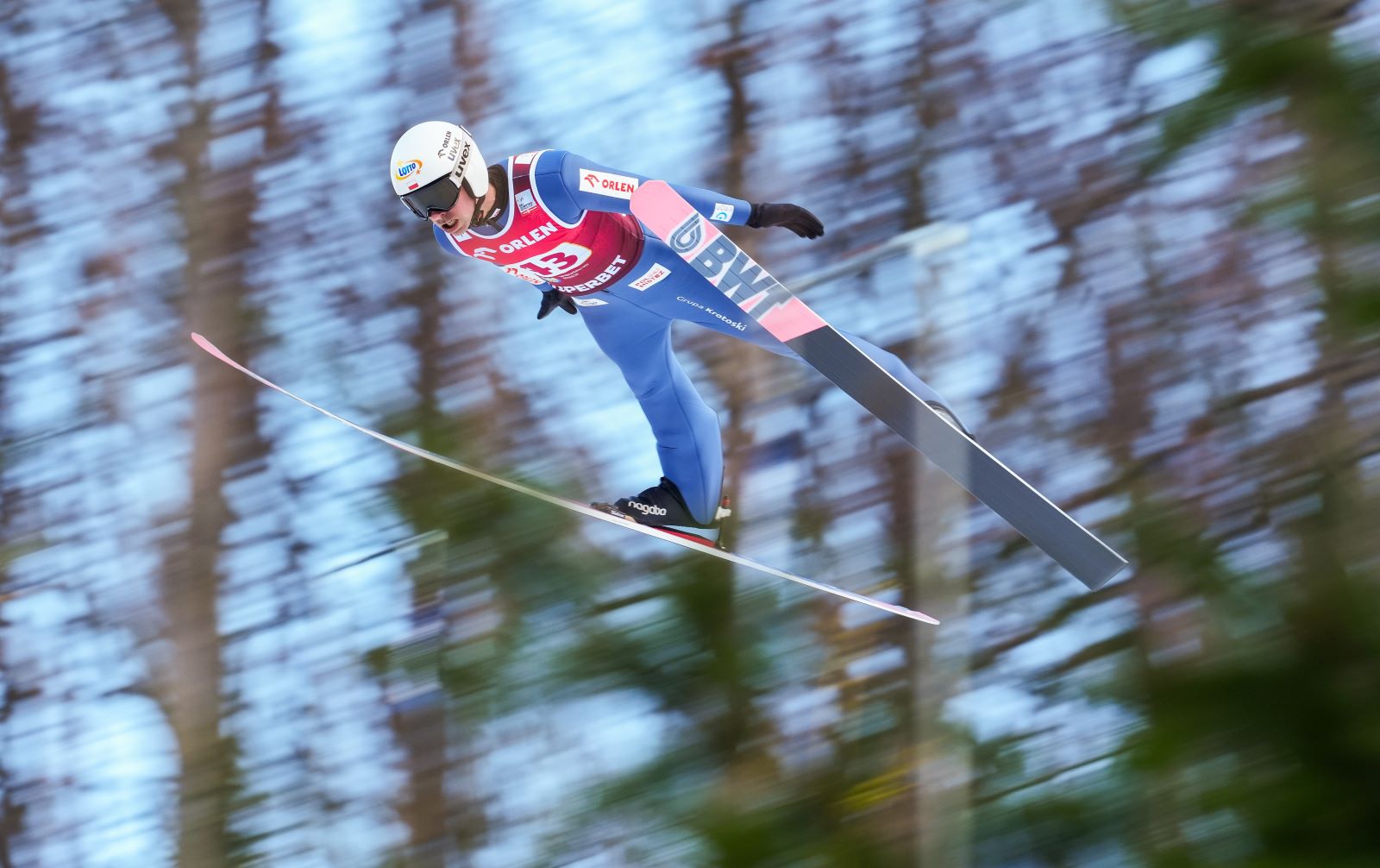 Puchar Świata w skokach. Gdzie oglądać kwalifikacje w Engelbergu? O której?