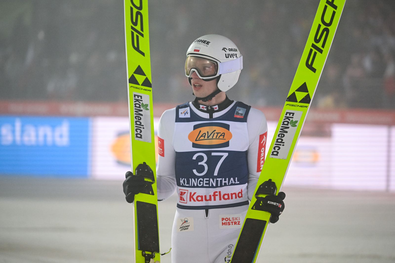 Potężny awans rewelacyjnego 18-latka. Taki dostał czek