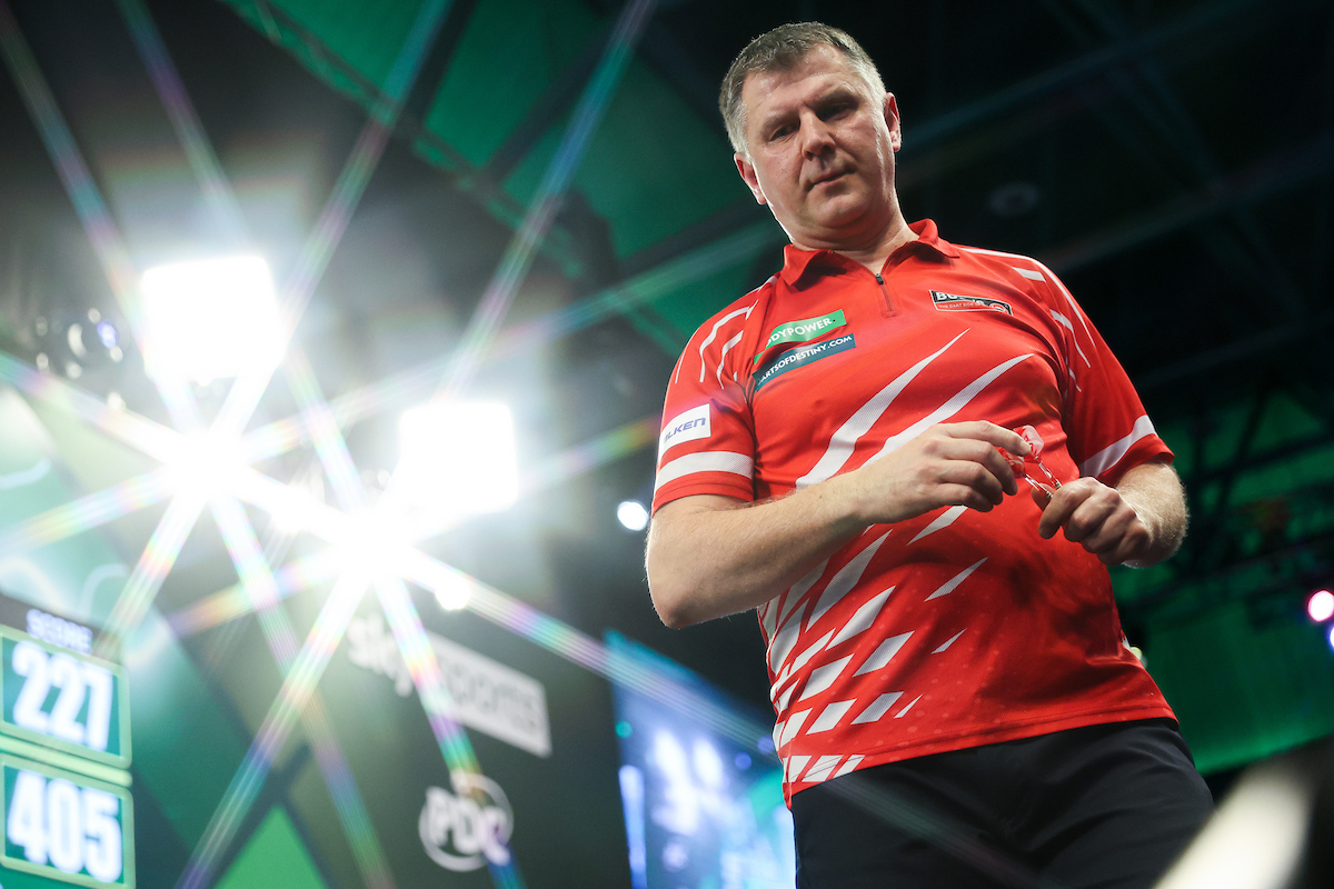 Polski rodzynek na mistrzostwach świata w darcie. Trudne zadanie Krzysztofa Ratajskiego