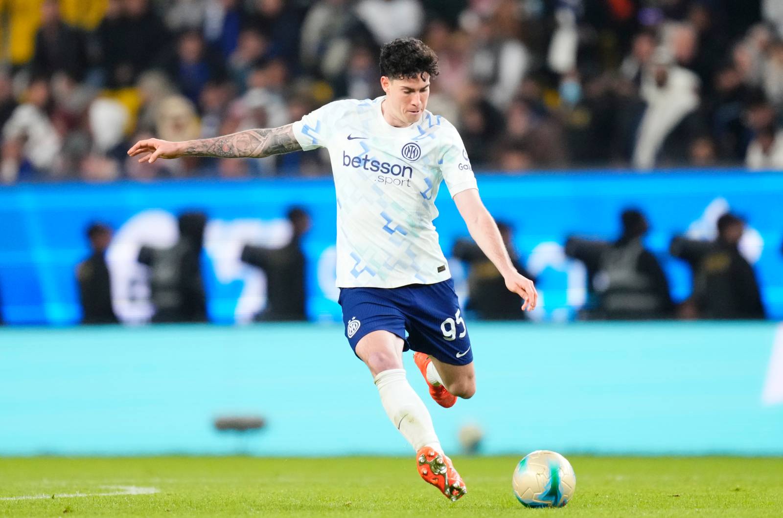 Liverpool wytypował następcę Van Dijka. To też cel Barcelony