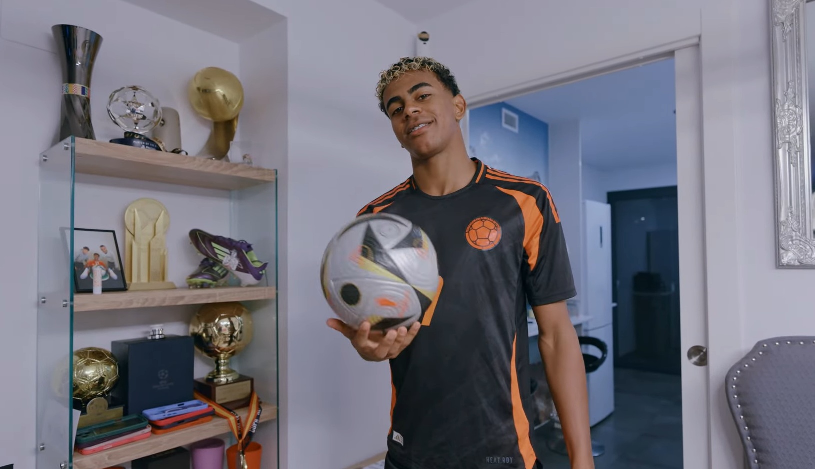 Tak mieszka Lamine Yamal. Pokazał swój "najcenniejszy" przedmiot