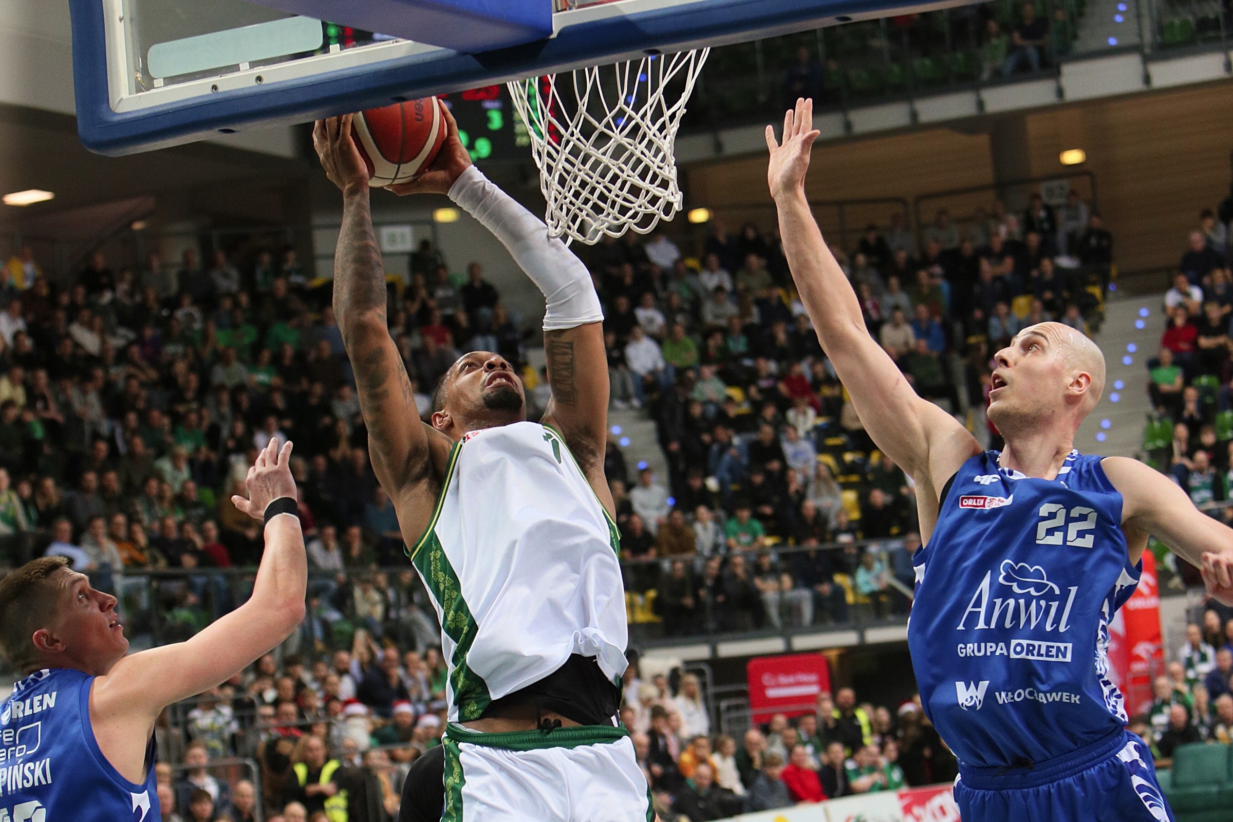 Wystarczyły trzy minuty. Zastal się nie zatrzymuje