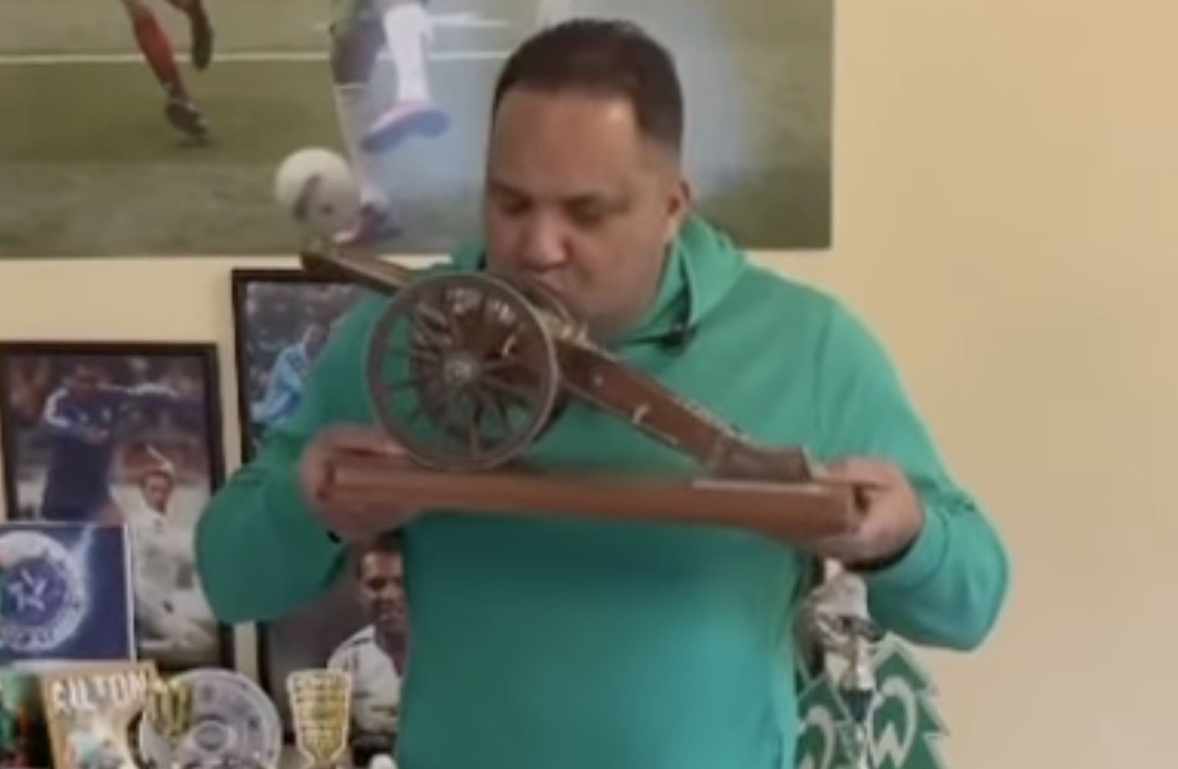 Poznajesz? Był królem strzelców Bundesligi. Po 19 latach odzyskał trofeum