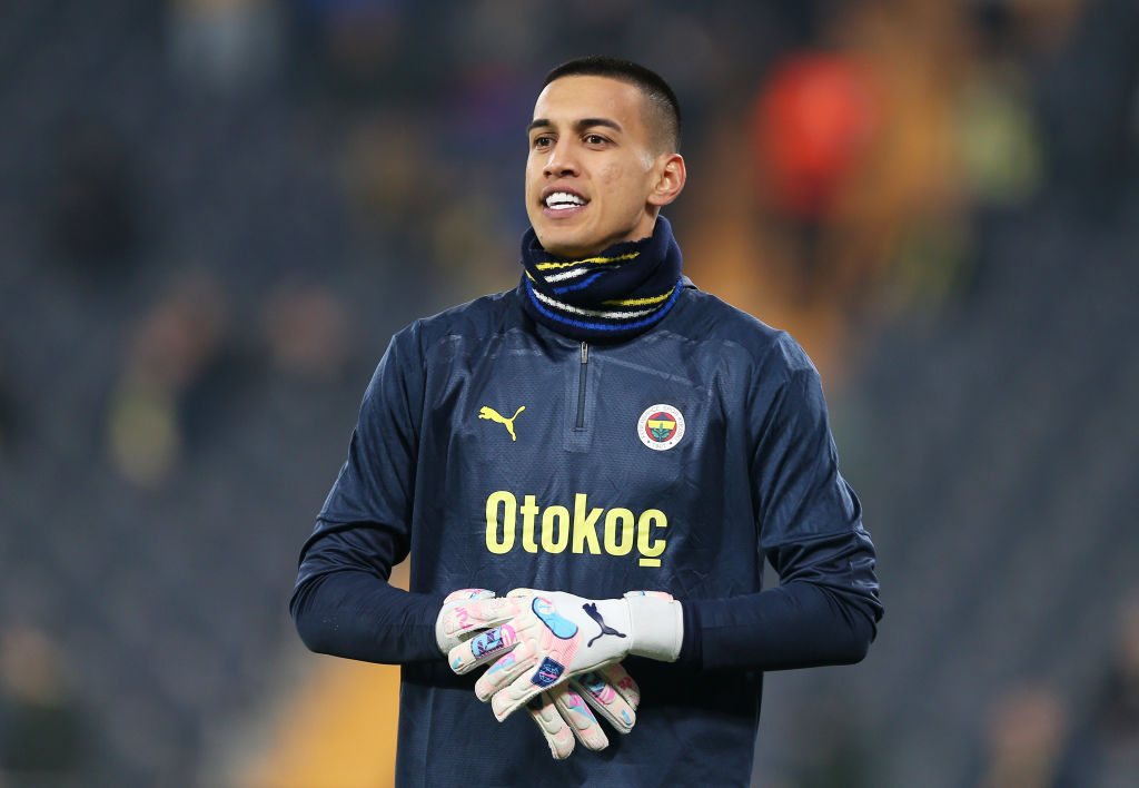 Lech wygra z Legią wyścig o bramkarza? Padła konkretna kwota