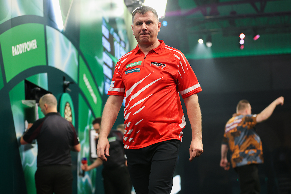 Wielki dzień polskiego darta. Krzysztof Ratajski w grze o ćwierćfinał mistrzostw świata