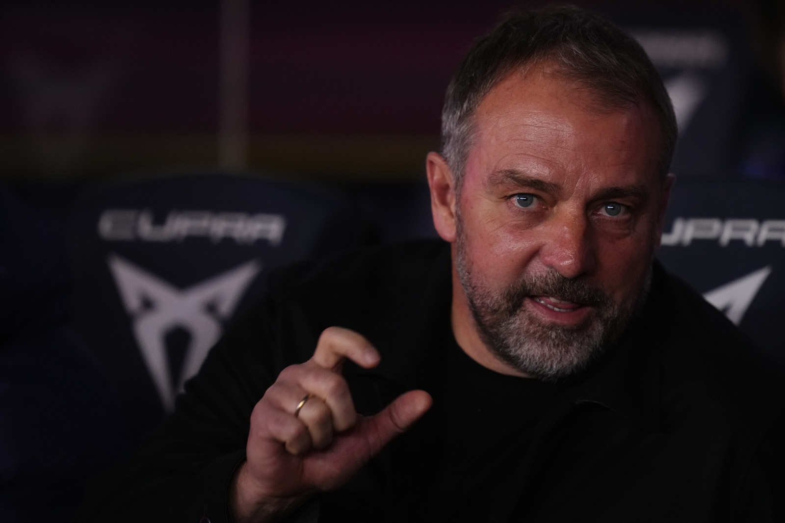 Kolega Lewandowskiego zakotwiczy w Barcelonie? Wysłał sygnał