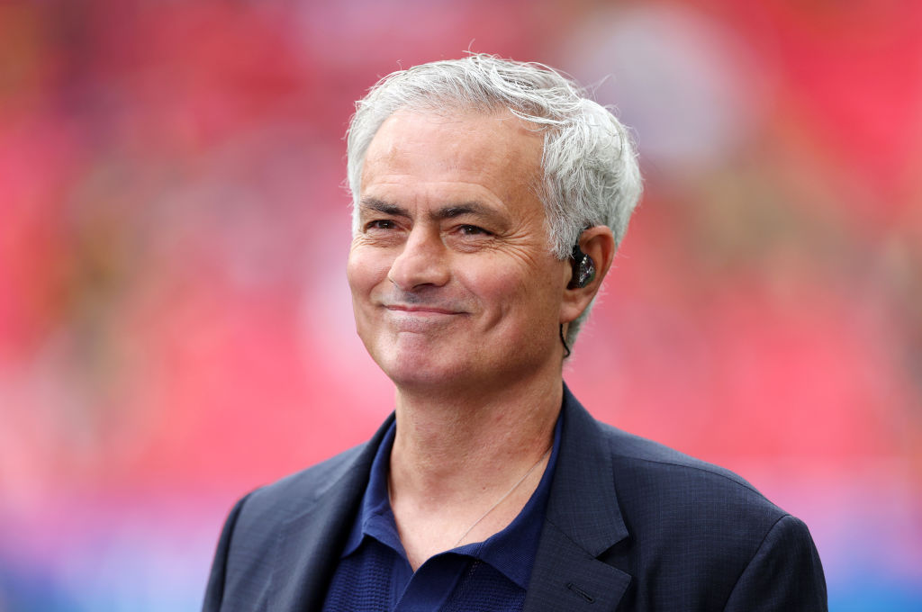 Media: Mourinho zablokował transfer do Barcelony