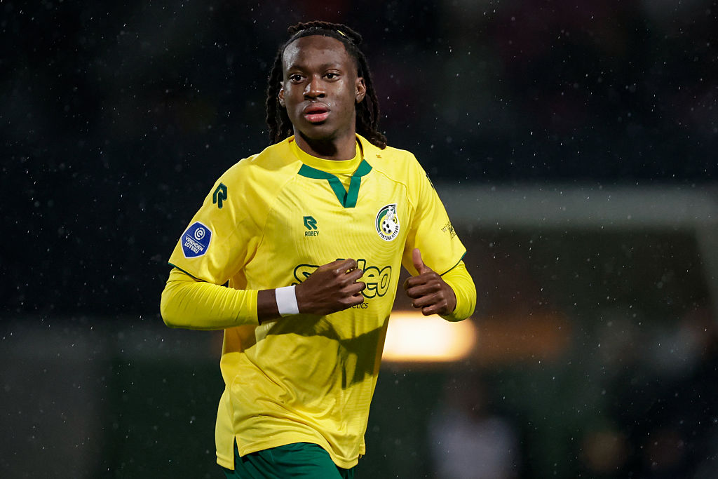 Lech sięgnie po zawodnika z Eredivisie? Ma sporą konkurencję