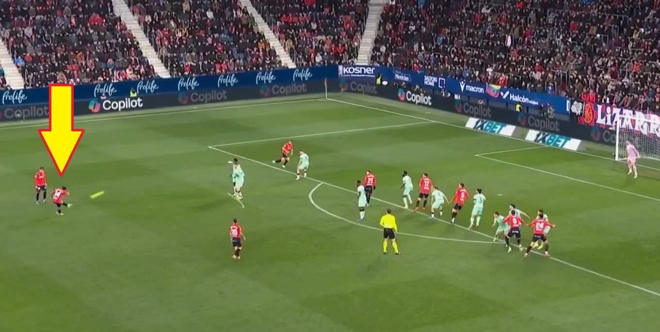 Szaleństwo w La Lidze. Piękny strzał, ale bramkarz trochę "pomógł"