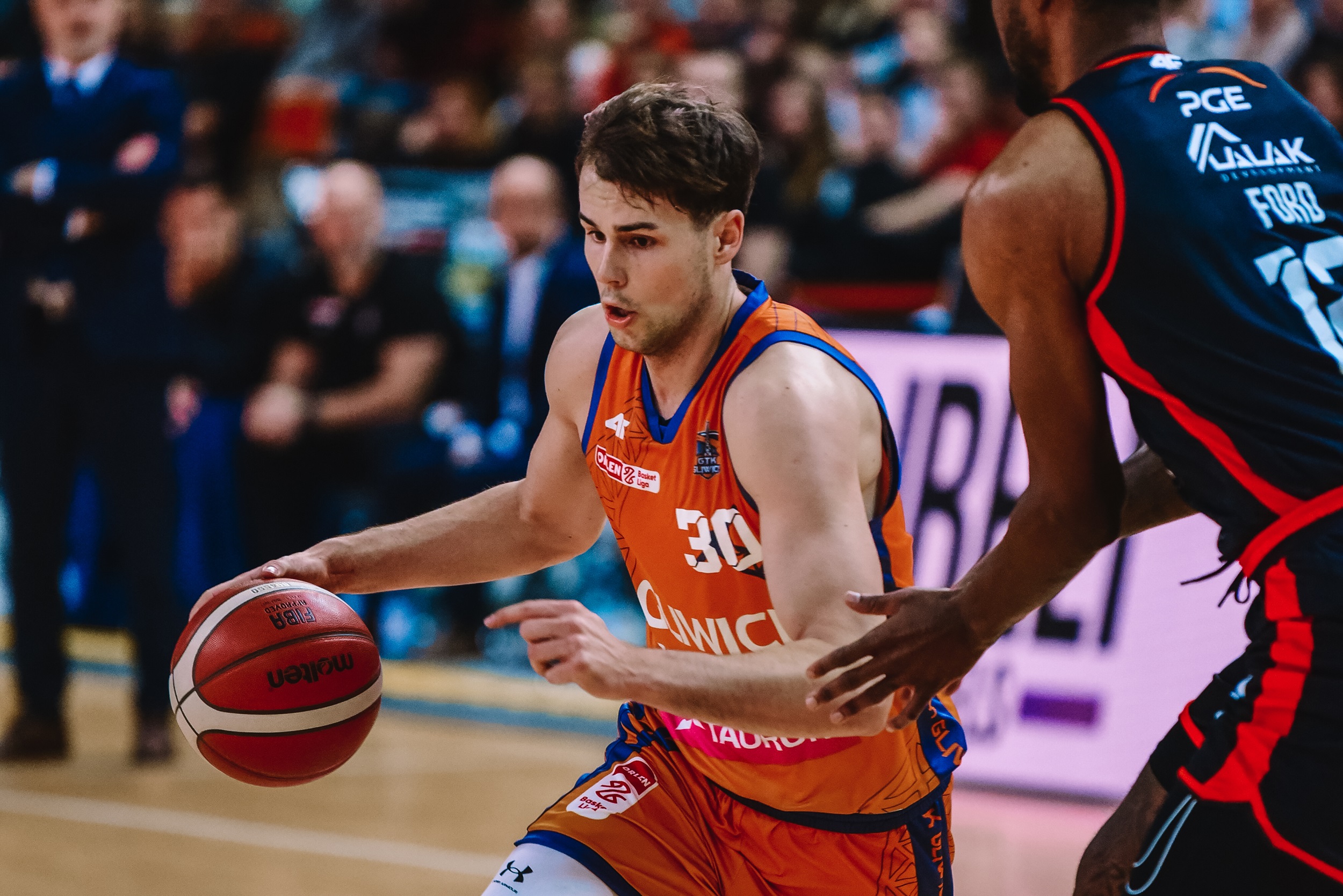 Do osiemnastu razy sztuka! Piśla bohaterem gigantycznej senascji