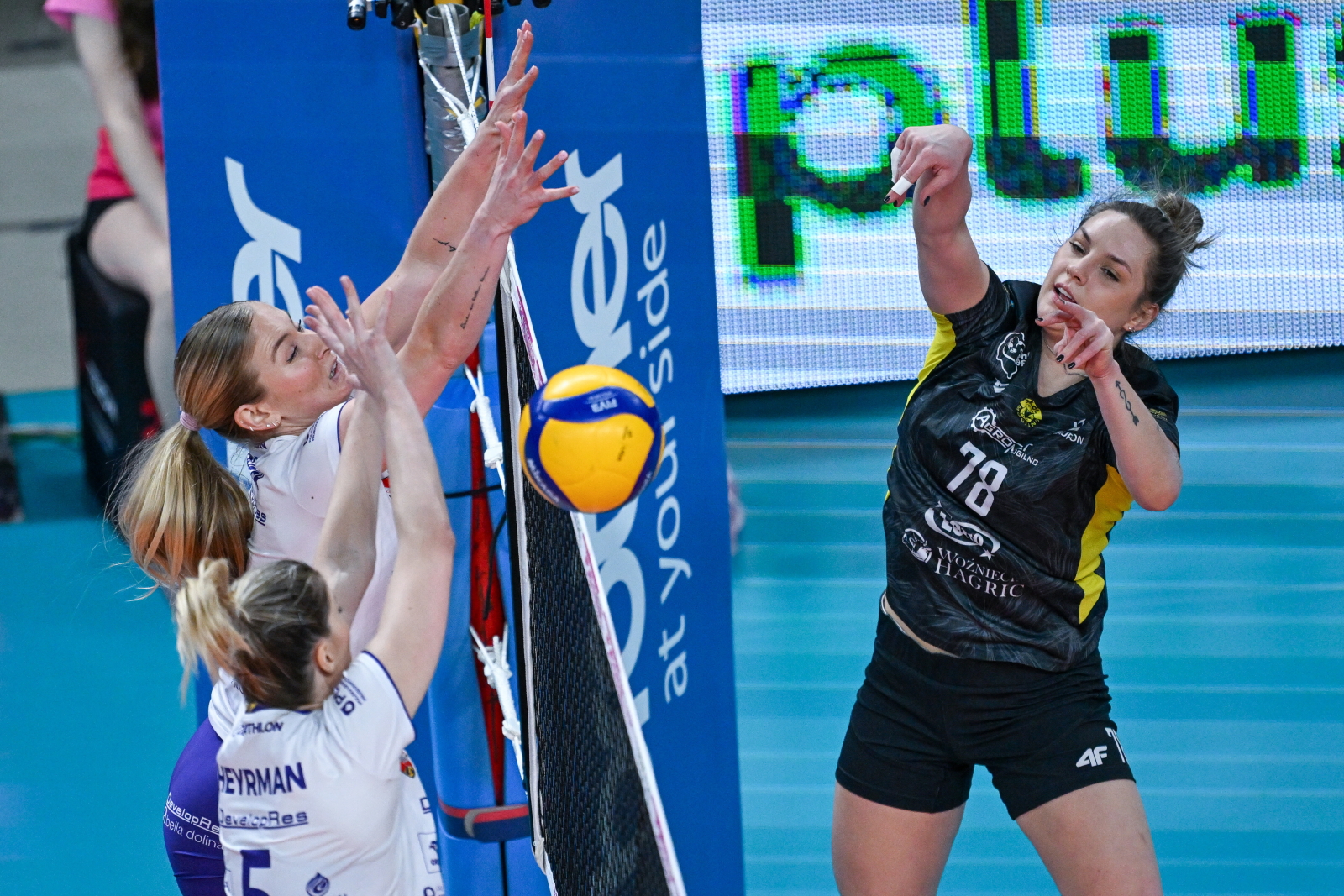 DevelopRes musiał się namęczyć, ale awansował dalej