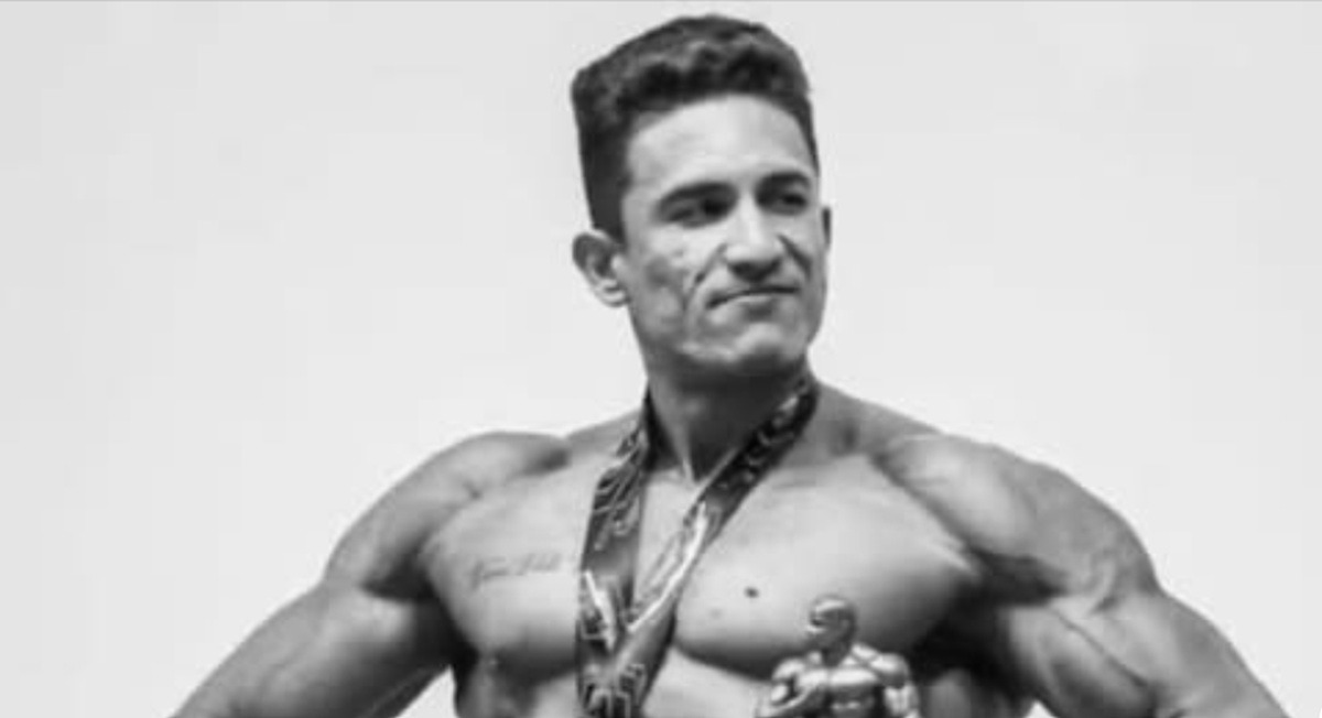 Zmarł po zakażeniu bakterią, zjadającą ciało. Miał 28 lat