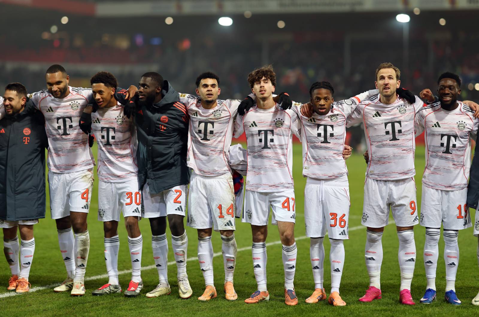 Media. Bayern przelicytował Real i PSG. 20 mln euro za rok gry