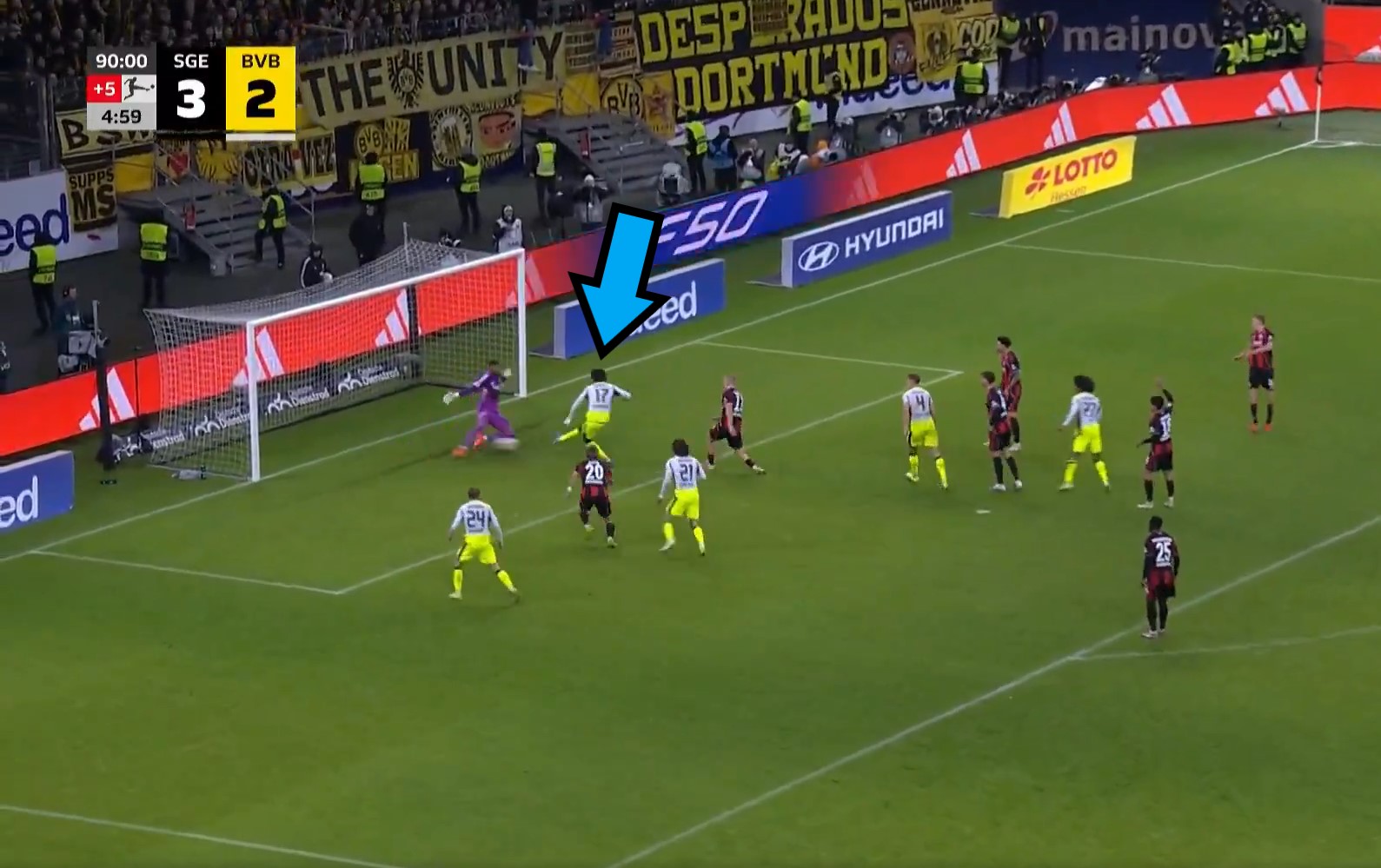 Dramat Eintrachtu, euforia Borussii. To była ostatnia akcja meczu [WIDEO]