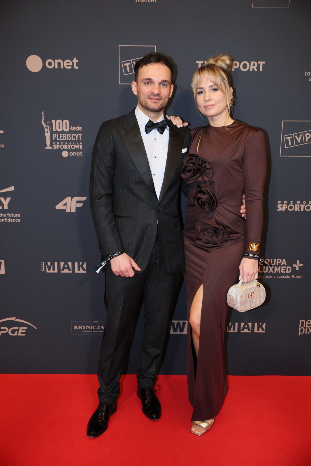 Torebka żony Zmarzlika przykuwa wzrok. Nie uwierzysz, ile kosztowała