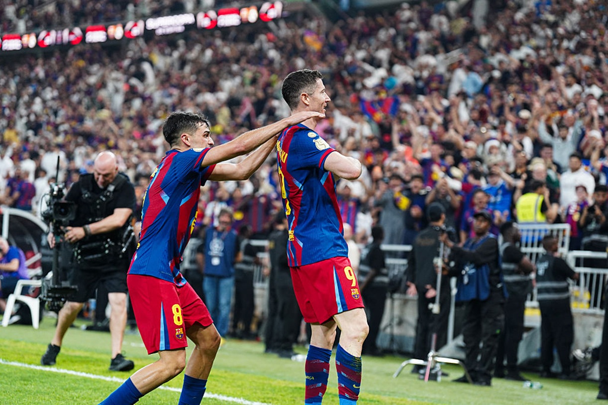 Pedri jasno o Lewandowskim. Co za słowa