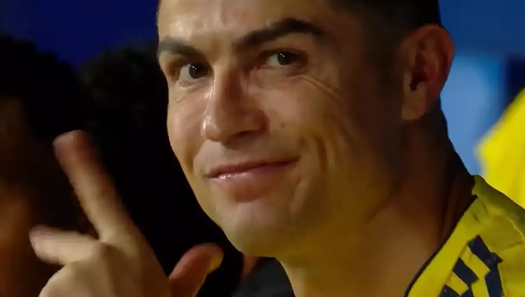 Gest Ronaldo niesie się po sieci. Oto szokująca teoria