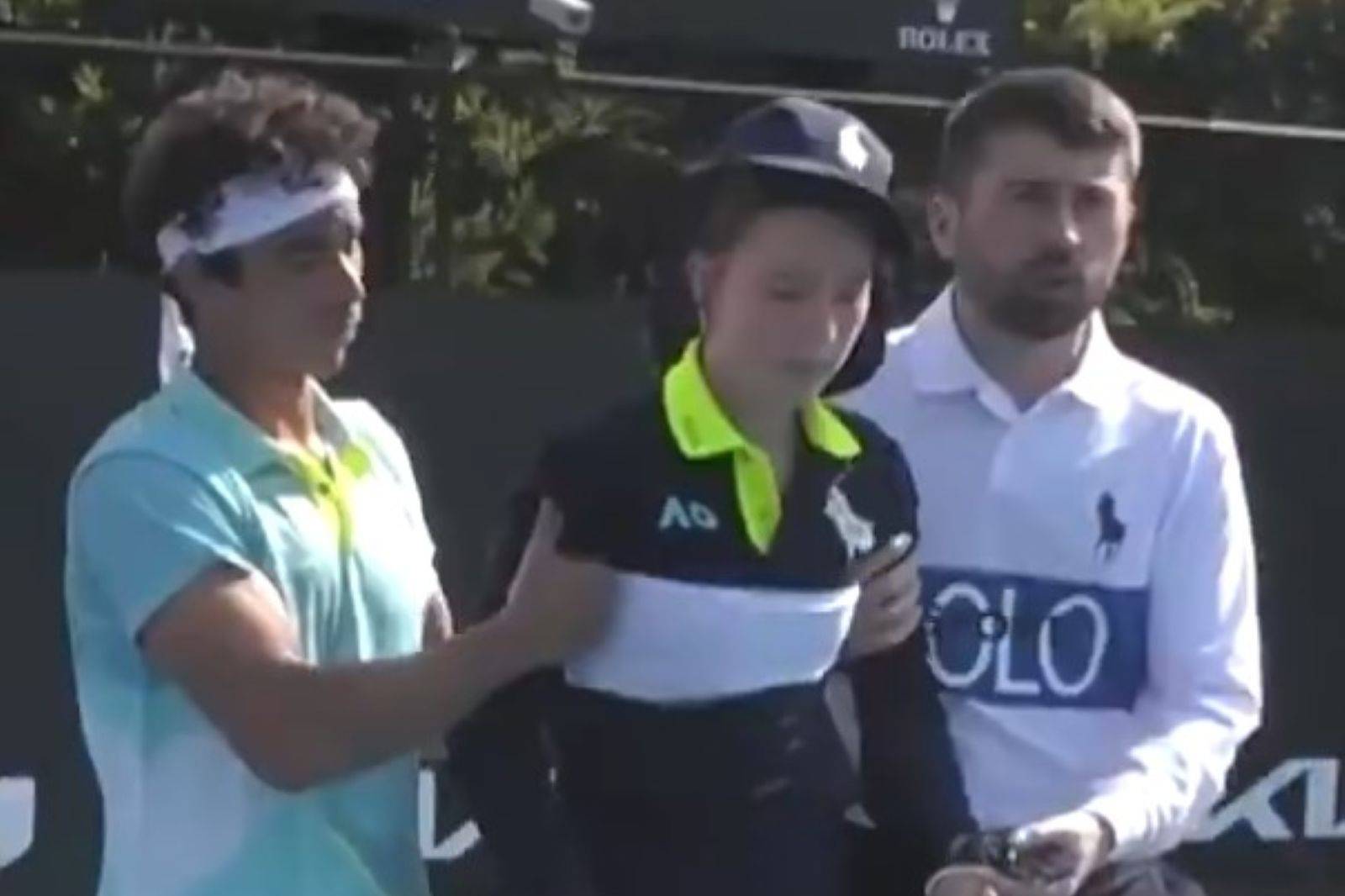 Mecz Australian Open przerwany. Dramatyczne sceny