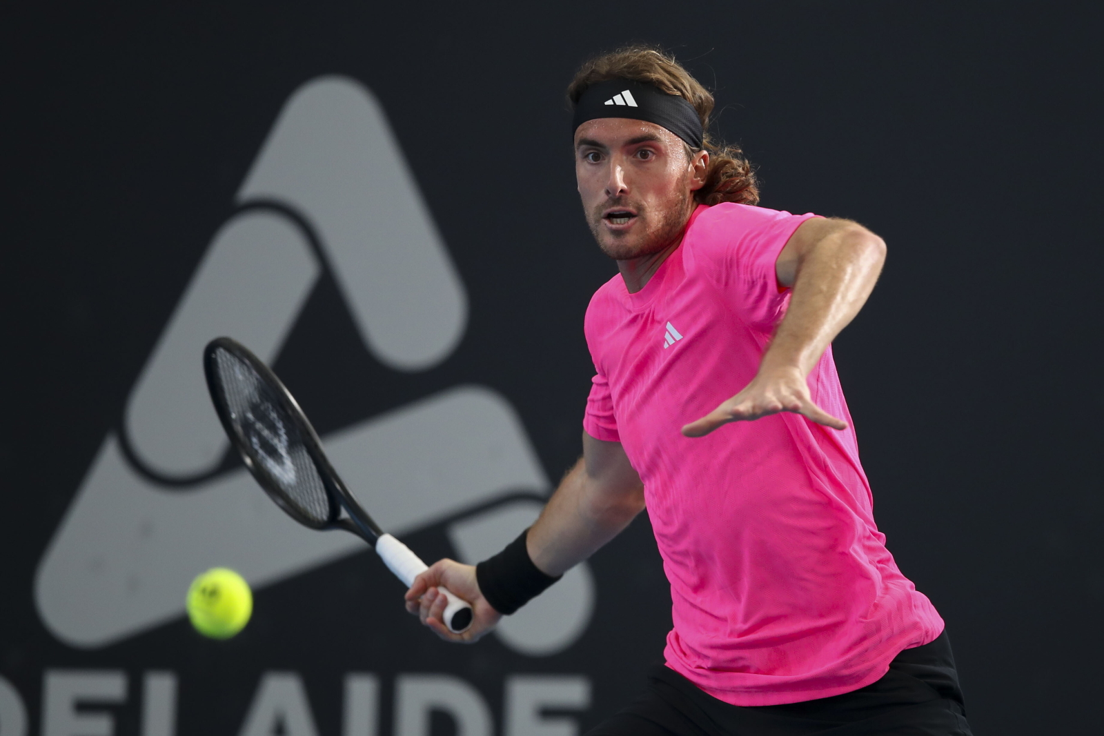 Powróciły koszmary Stefanosa Tsitsipasa. Świetny dzień kwalfikantów