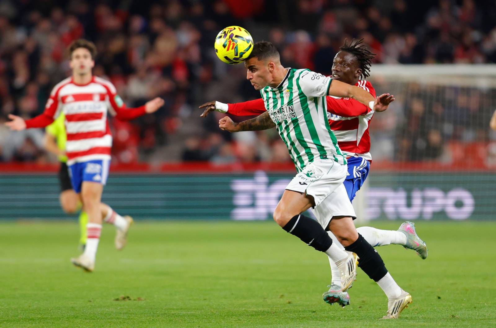 Media. Widzew kontynuuje ofensywę. Celem były piłkarz Altetico Madryt