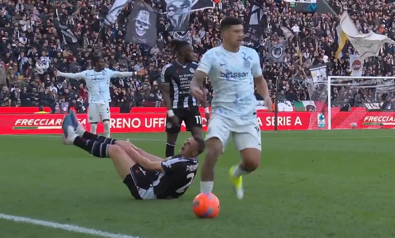 Te wrzaski było słychać wszędzie. Dramatyczne obrazki z udziałem polskiego piłkarza