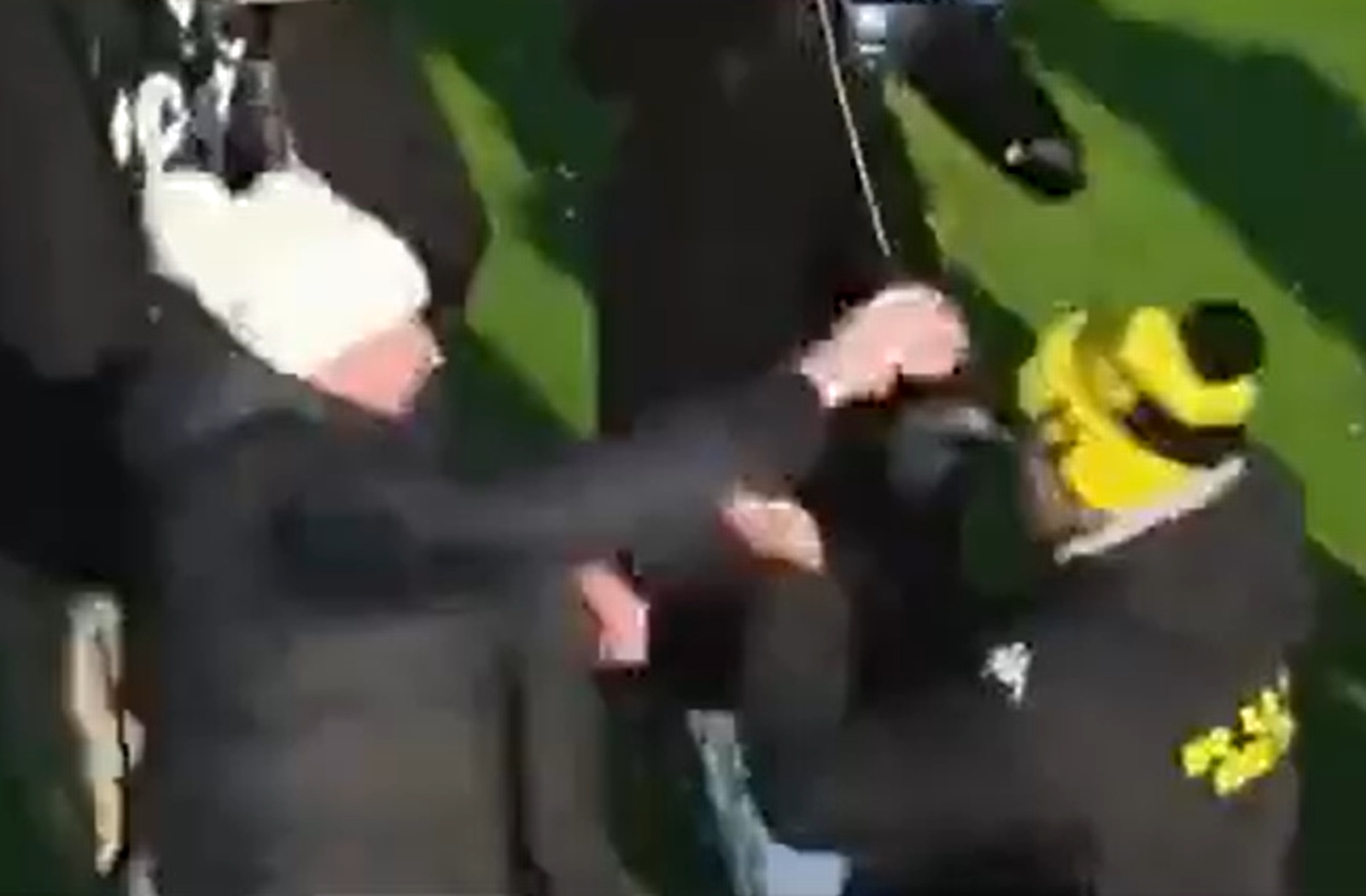 Bijatyka podczas meczu w Ukrainie. Legenda w roli głównej [WIDEO]