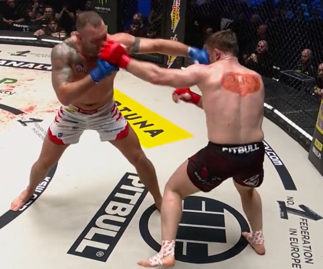 Dramat Polaka w klatce KSW. Faul zakończył walkę