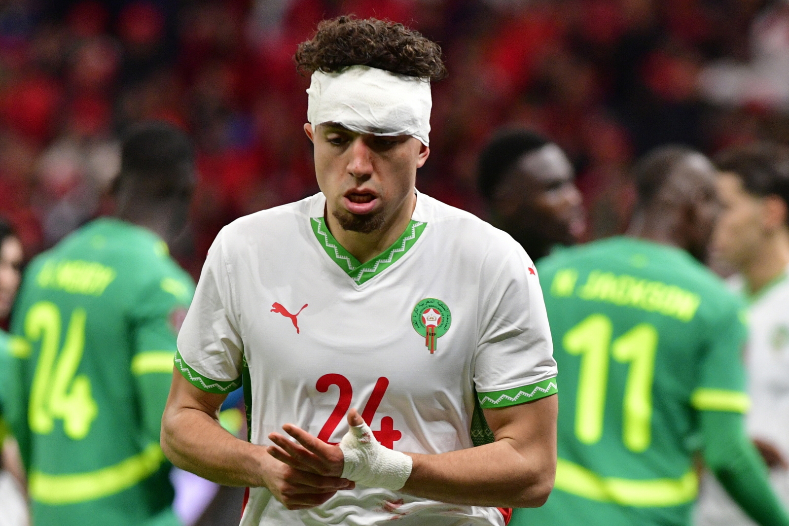 Szokujące sceny w finale Pucharu Narodów Afryki. Cyrk na boisku