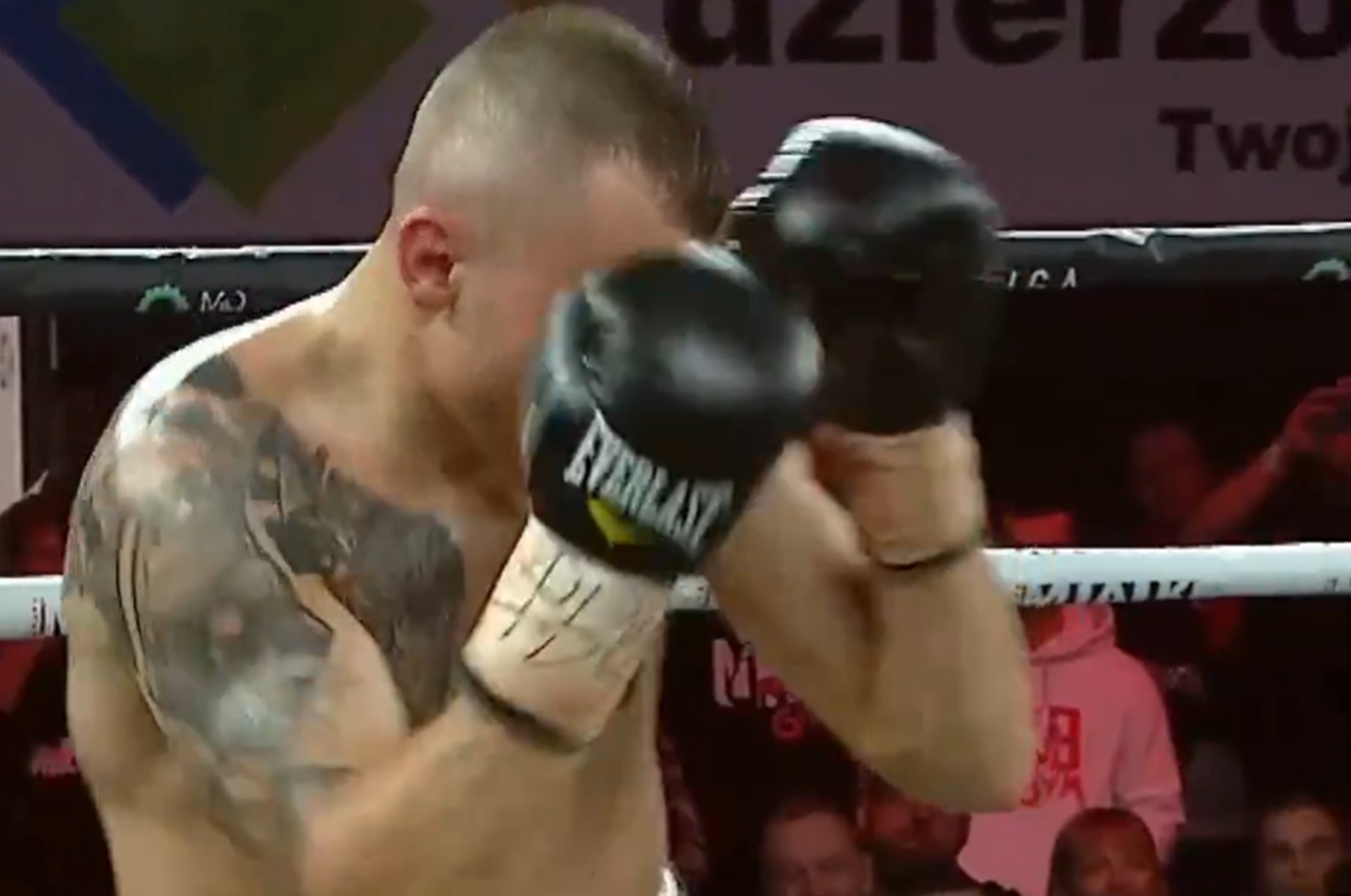 Polski pięściarz w śpiączce. "Bezpośrednie zagrożenie życia"