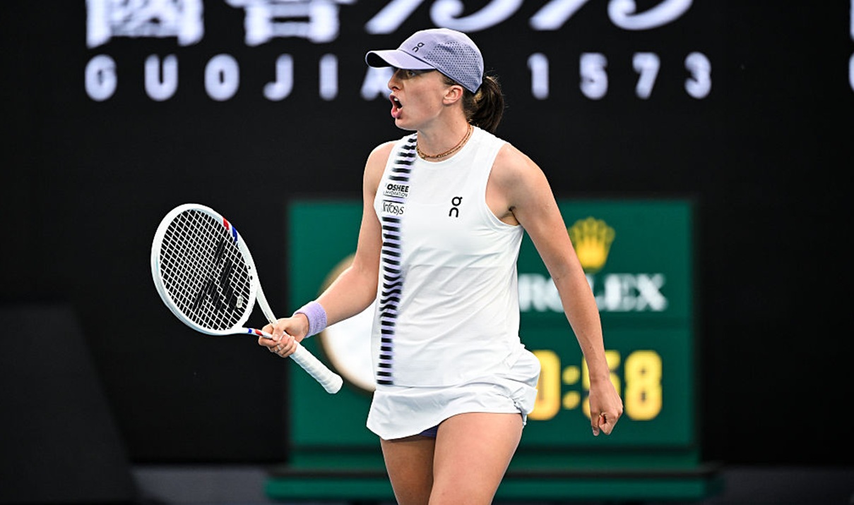 AO: Świątek wyszła z poważnych opresji. Wymagający test zaliczony