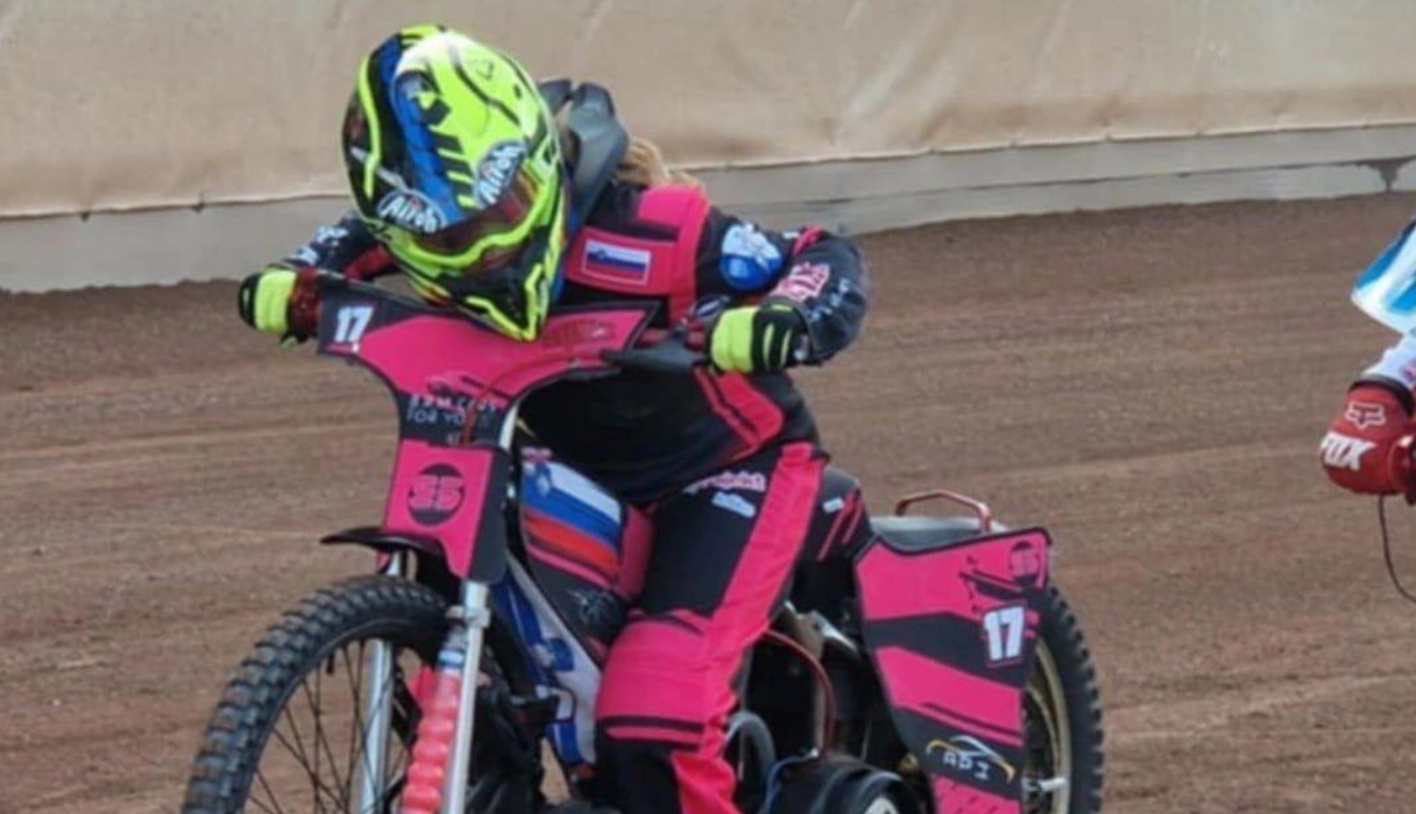 Żużel. Jest pierwszą w historii swojego kraju. Ma 13 lat i ogromne marzenia