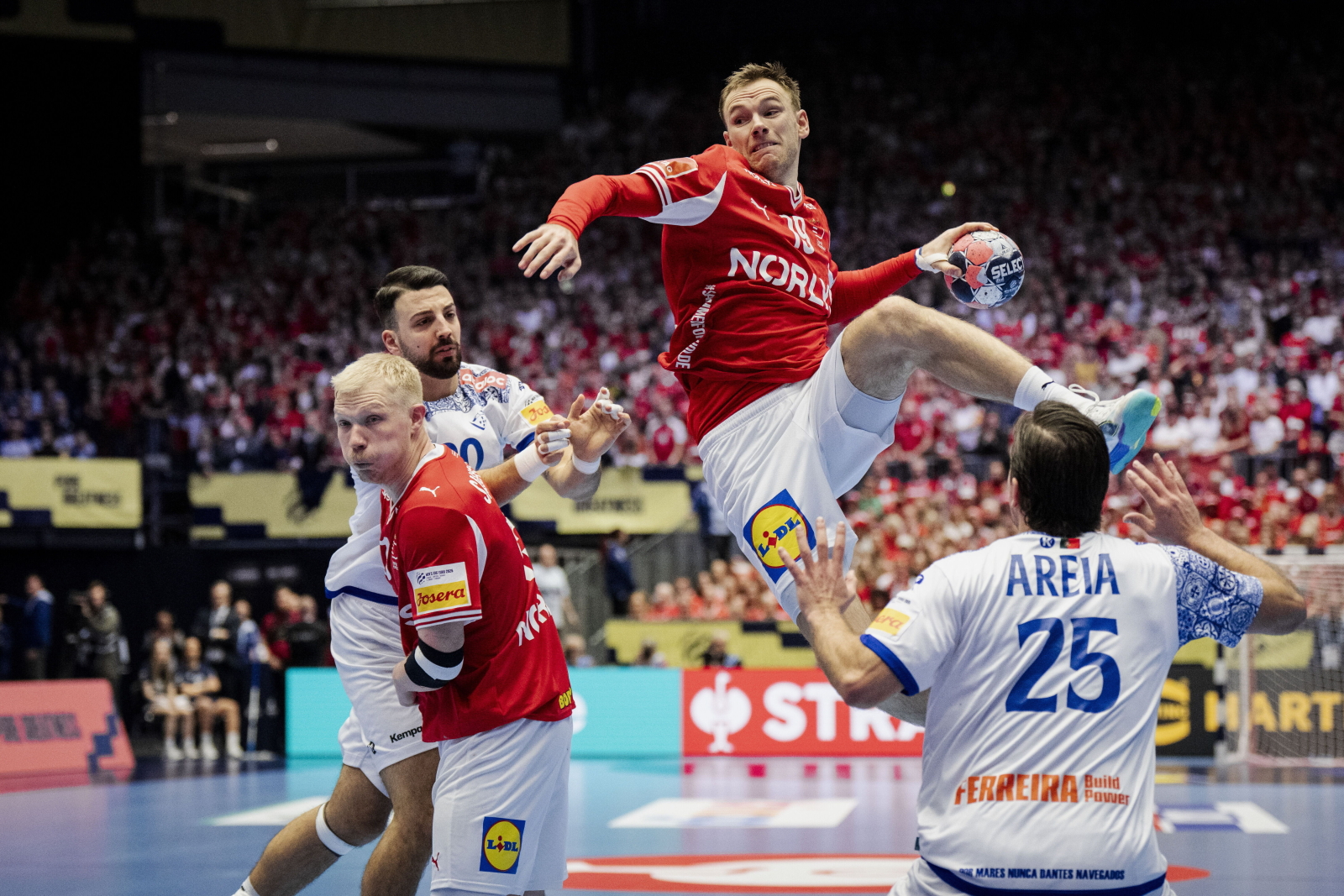 Dania pod ścianą w mistrzostwach Europy. Co za mecz Portugalii