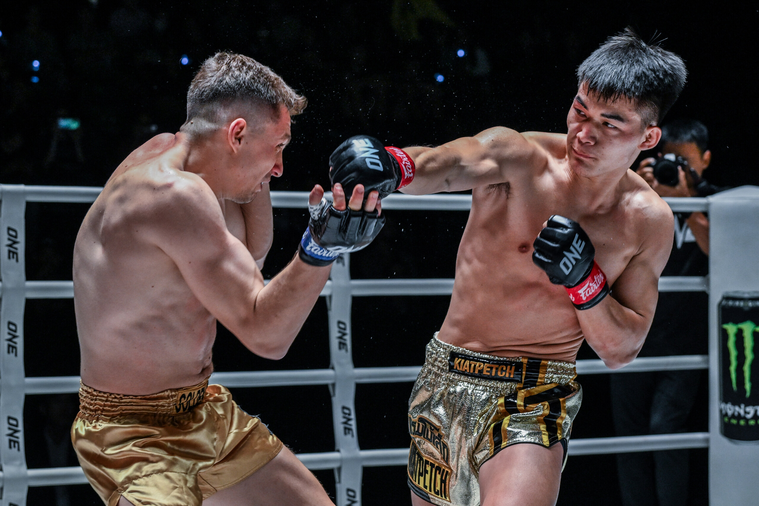 Weekend z dwiema galami ONE Championship na żywo w Fightklubie!